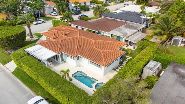 $1,925,000 | 8801 Dickens Avenue, Surfside, FL 33154