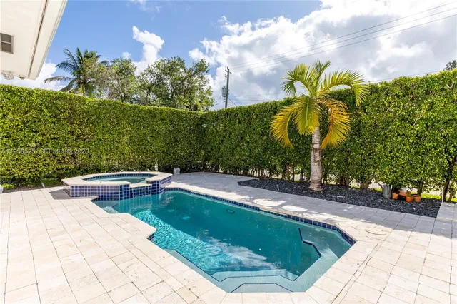 $1,925,000 | 8801 Dickens Avenue, Surfside, FL 33154