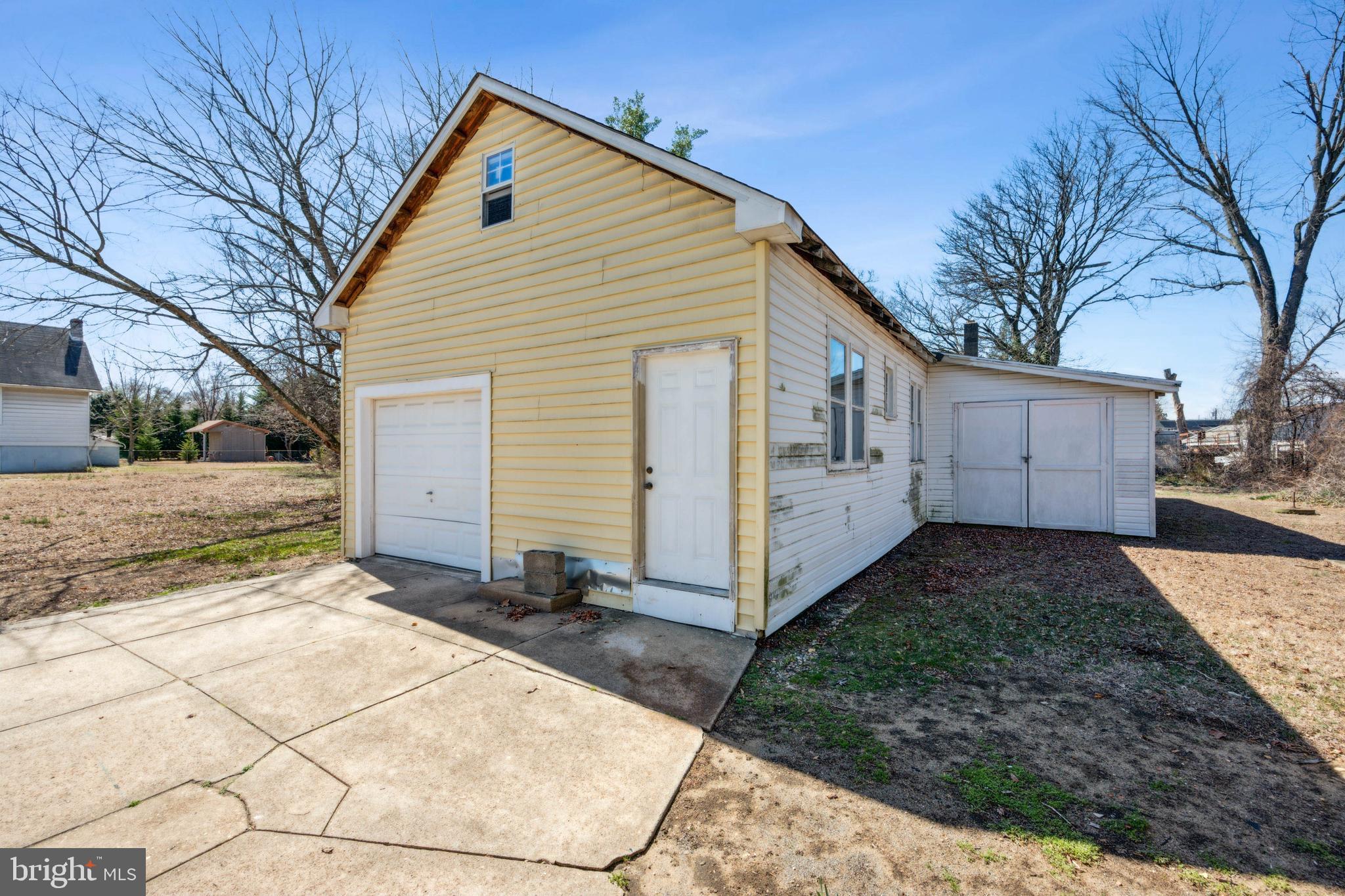 19 Stewart Avenue Delran, NJ 08075 - Photo 23 of 25 a view of a house with a yard