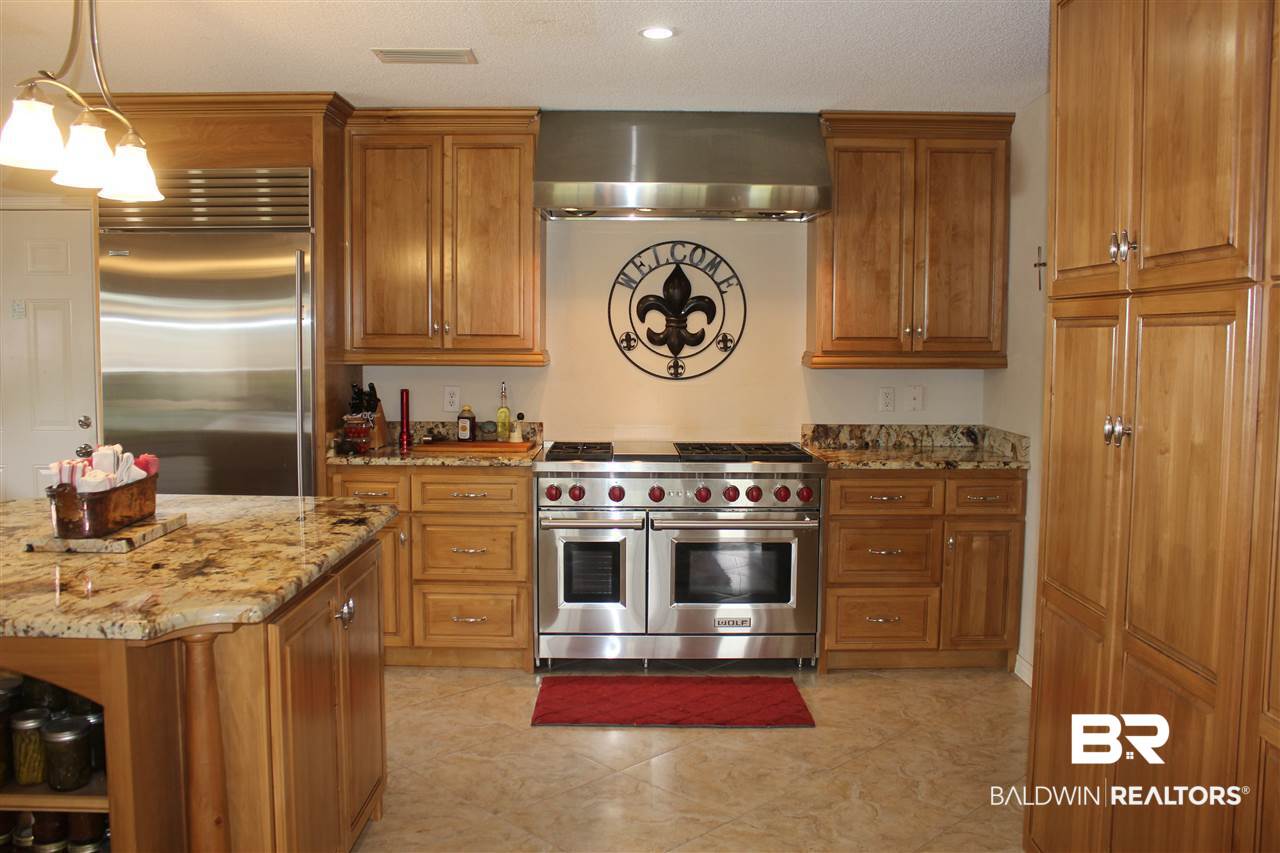 583 Park Avenue Foley, AL 36535 - Photo 7 of 25 48" Wolf Natural Gas Stove. ($11K)