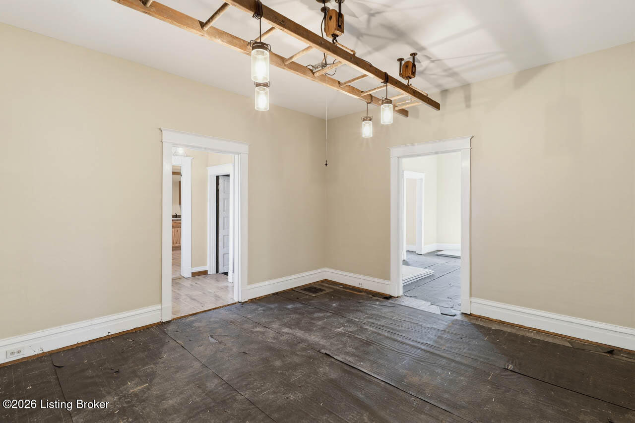 1836 Ellis Road Eminence, KY 40019 - Photo 23 of 96 dining area