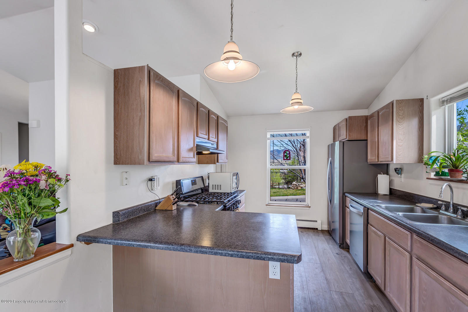 1367 Firethorn Drive Rifle, CO 81650 - Photo 11 of 23 09_1367_Firethorn_Drive_Rifle_81650009_m