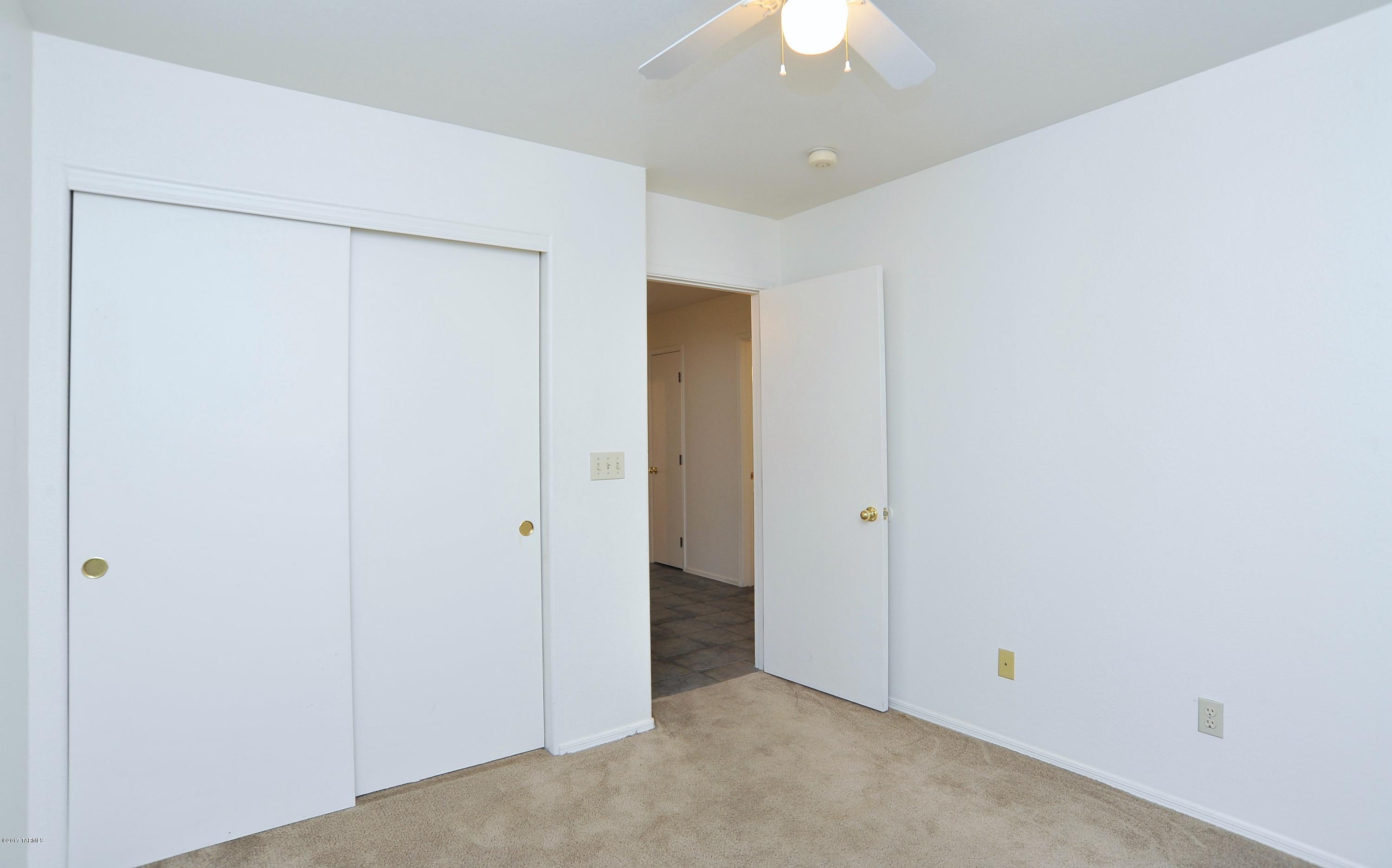 8206 East Mesquite Ridge Circle Tucson, AZ 85710 - Photo 37 of 42