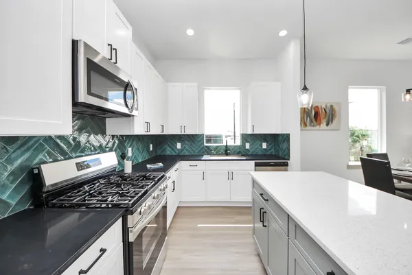 $2,440 | 5303 Kindred Garden Lane, Unit B, Houston, TX 77091