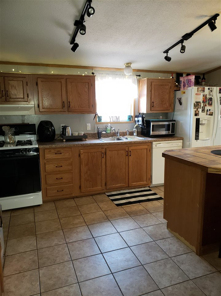 4625 North Sandstone Road Parma, MI 49269 - Photo 7 of 13 Photo 7