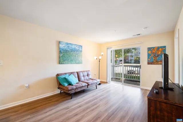 $210,000 | 195 Yellowstone Drive, Unit 103, Charlottesville, VA 22903