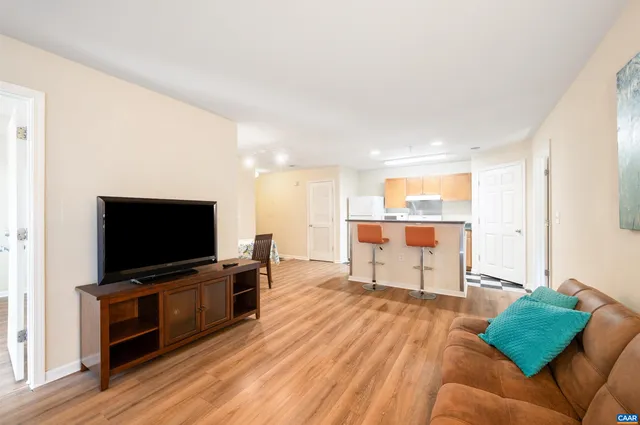 $210,000 | 195 Yellowstone Drive, Unit 103, Charlottesville, VA 22903