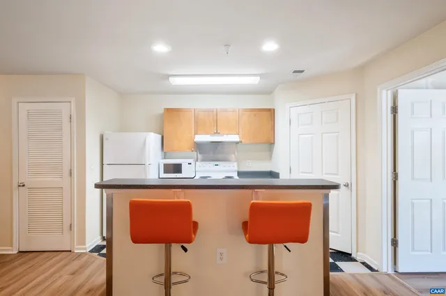 $210,000 | 195 Yellowstone Drive, Unit 103, Charlottesville, VA 22903