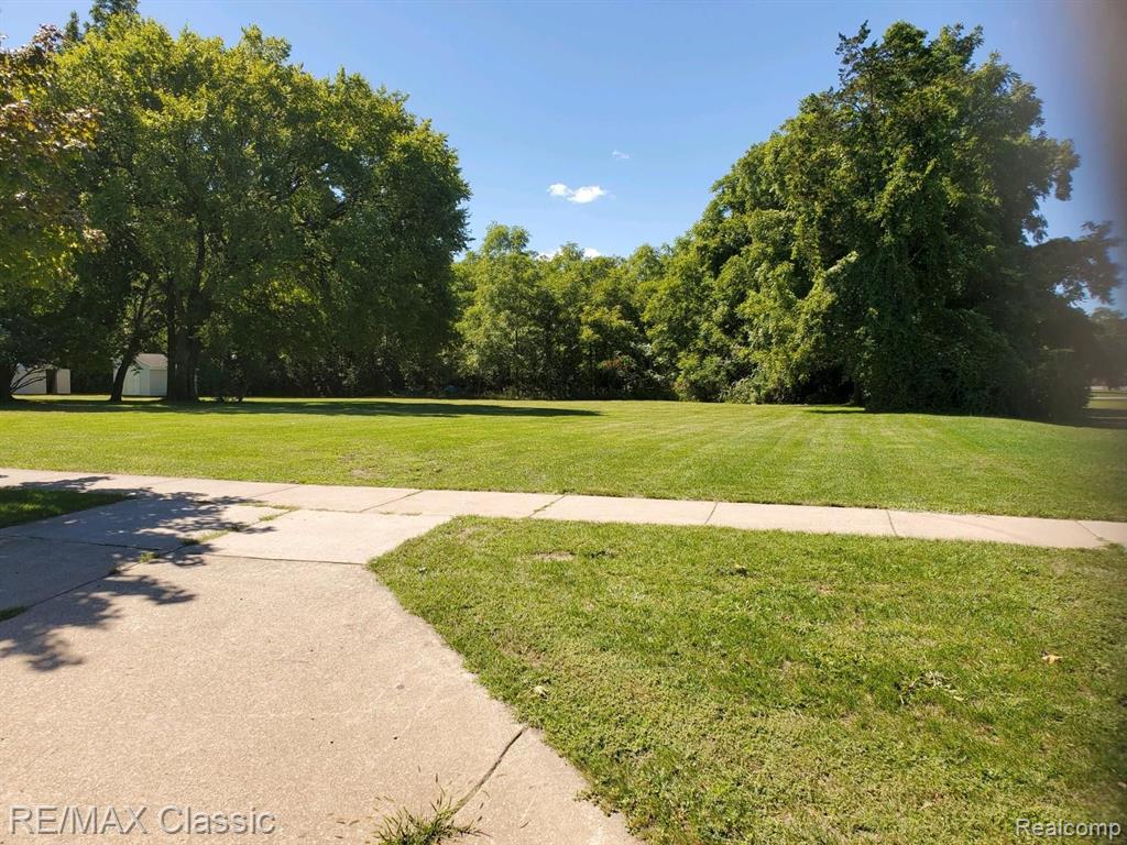 8937 Newburgh Road Livonia, MI 48150 - Photo 1 of 3 Gallery Image 1