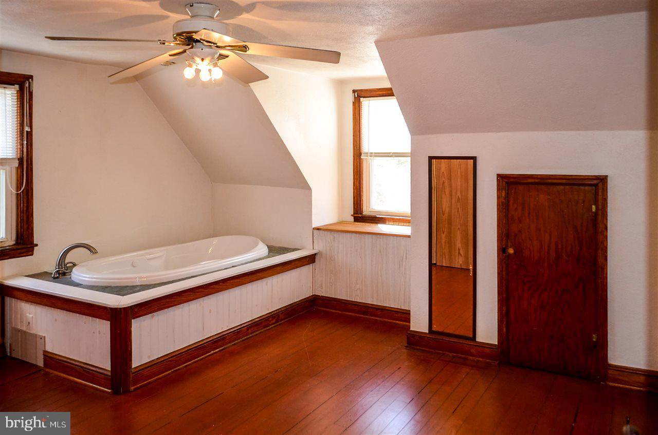 785 Lombard Road Red Lion, PA 17356 - Photo 16 of 23 Gallery Image 16