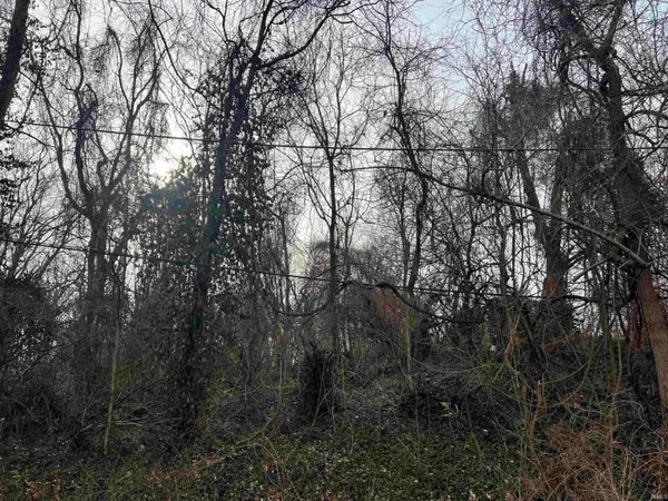 $24,900 | 1197 Roush Avenue, Vincennes, IN 47591
