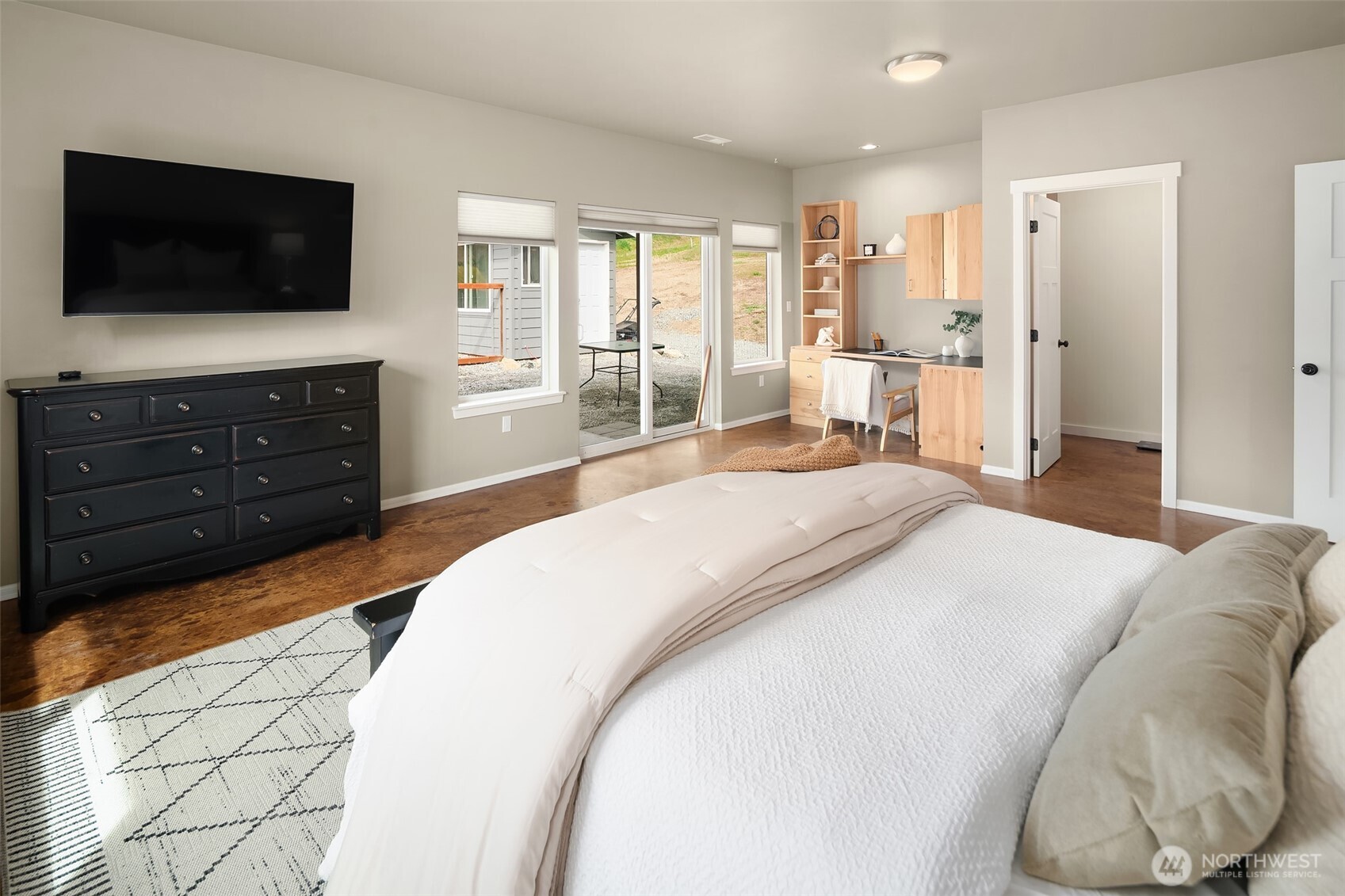 24 Mackenzie Way Chelan, WA 98816 - Photo 15 of 35