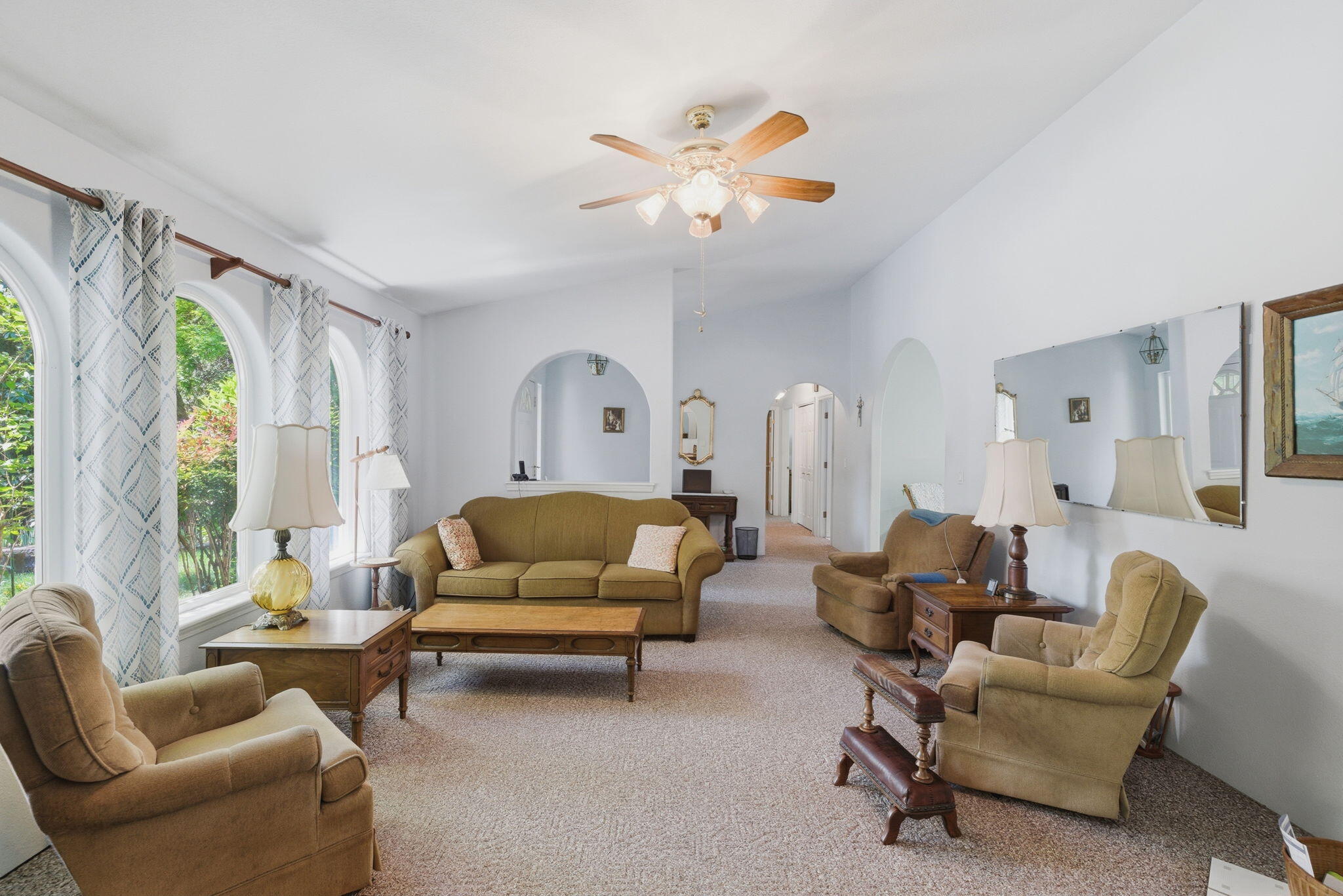 258 Walker Road Grants Pass, OR 97527 - Photo 13 of 42 Gallery Image 13