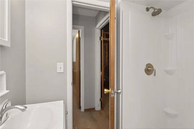 $2,450 | 14 Kingswood Drive, Gates, NY 14624