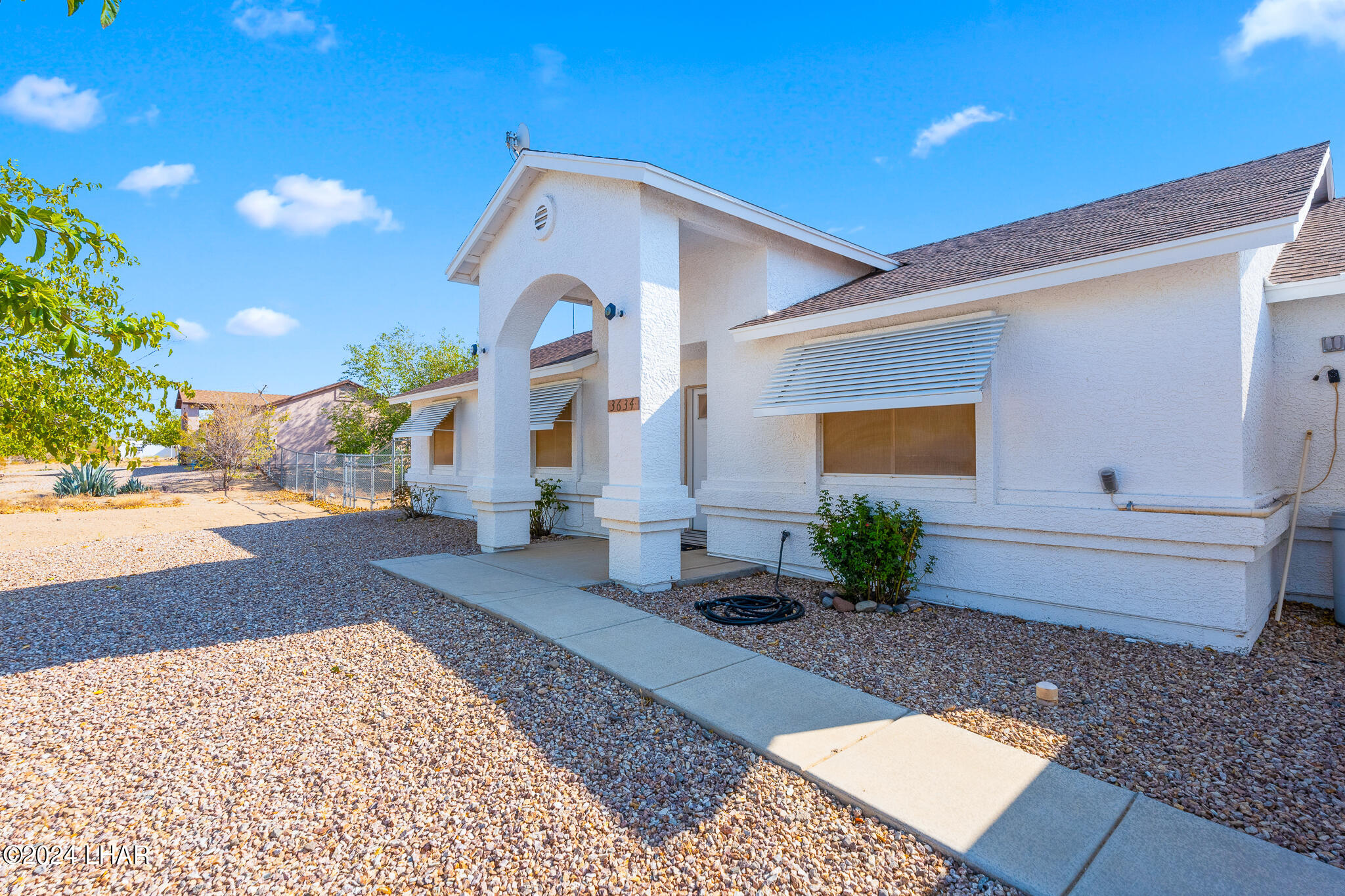 3634 North Avra Road Golden Valley, AZ 86413 - Photo 2 of 36 3634 N Avra Rd Golden Valley, AZ, United
