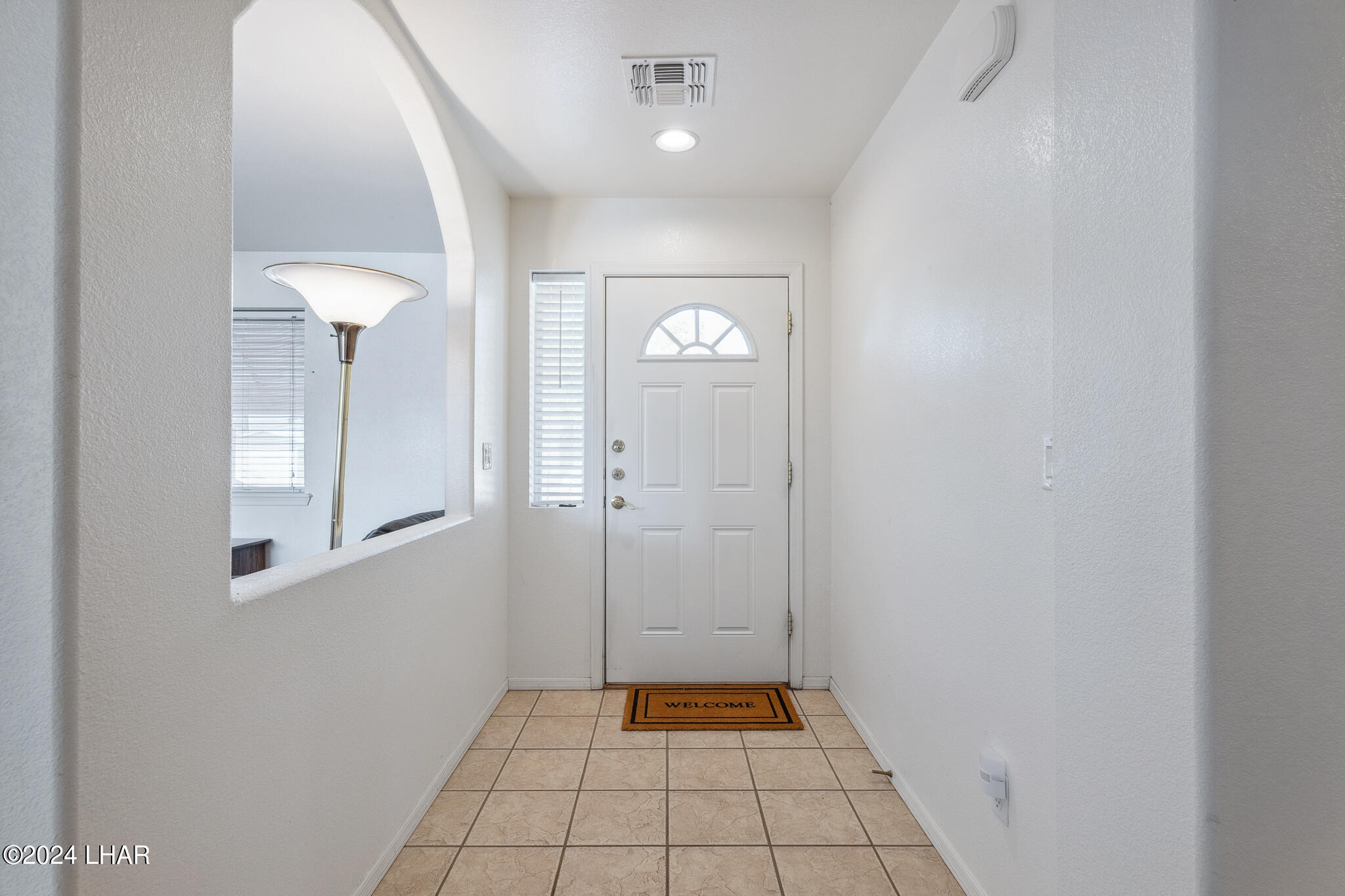 3634 North Avra Road Golden Valley, AZ 86413 - Photo 5 of 36 3634 N Avra Rd Golden Valley, AZ, United