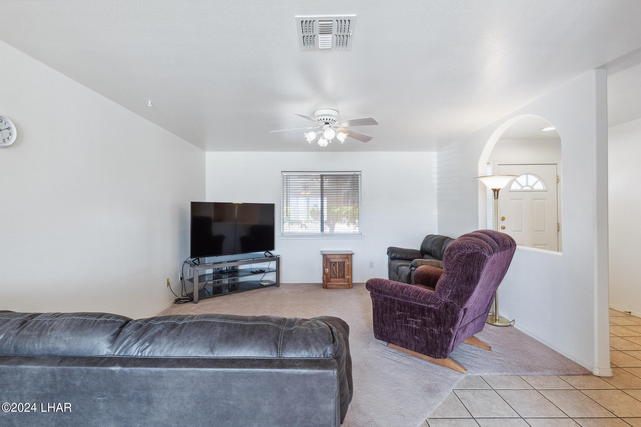 3634 North Avra Road Golden Valley, AZ 86413 - Photo 7 of 36 3634 N Avra Rd Golden Valley, AZ, United
