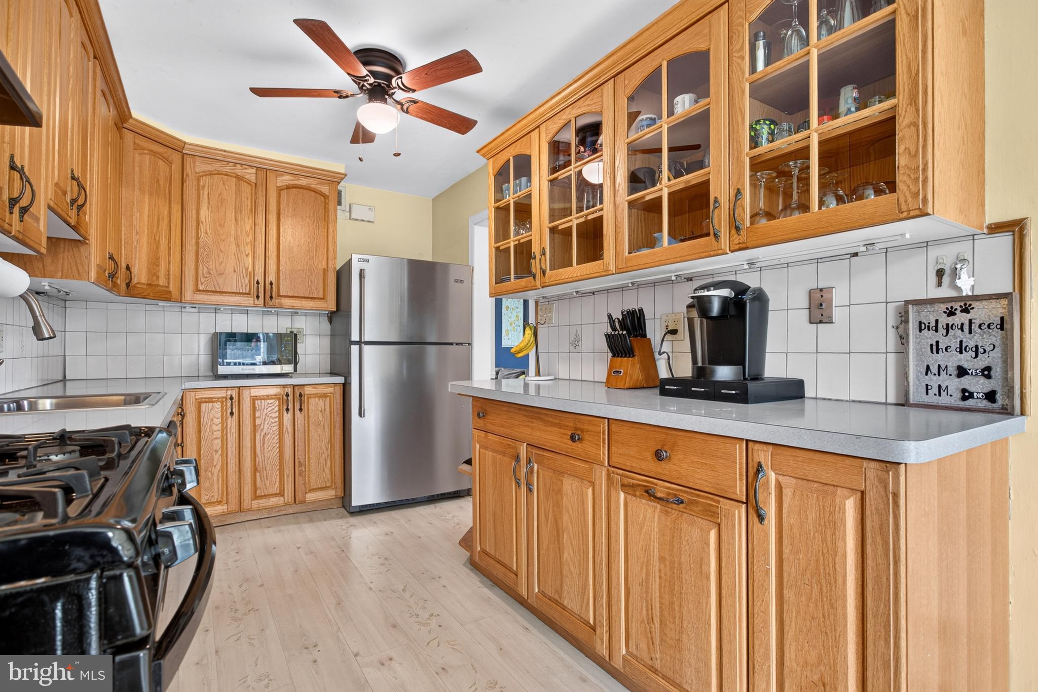 141 North Norwinden Drive Springfield, PA 19064 - Photo 10 of 42 Kitchen