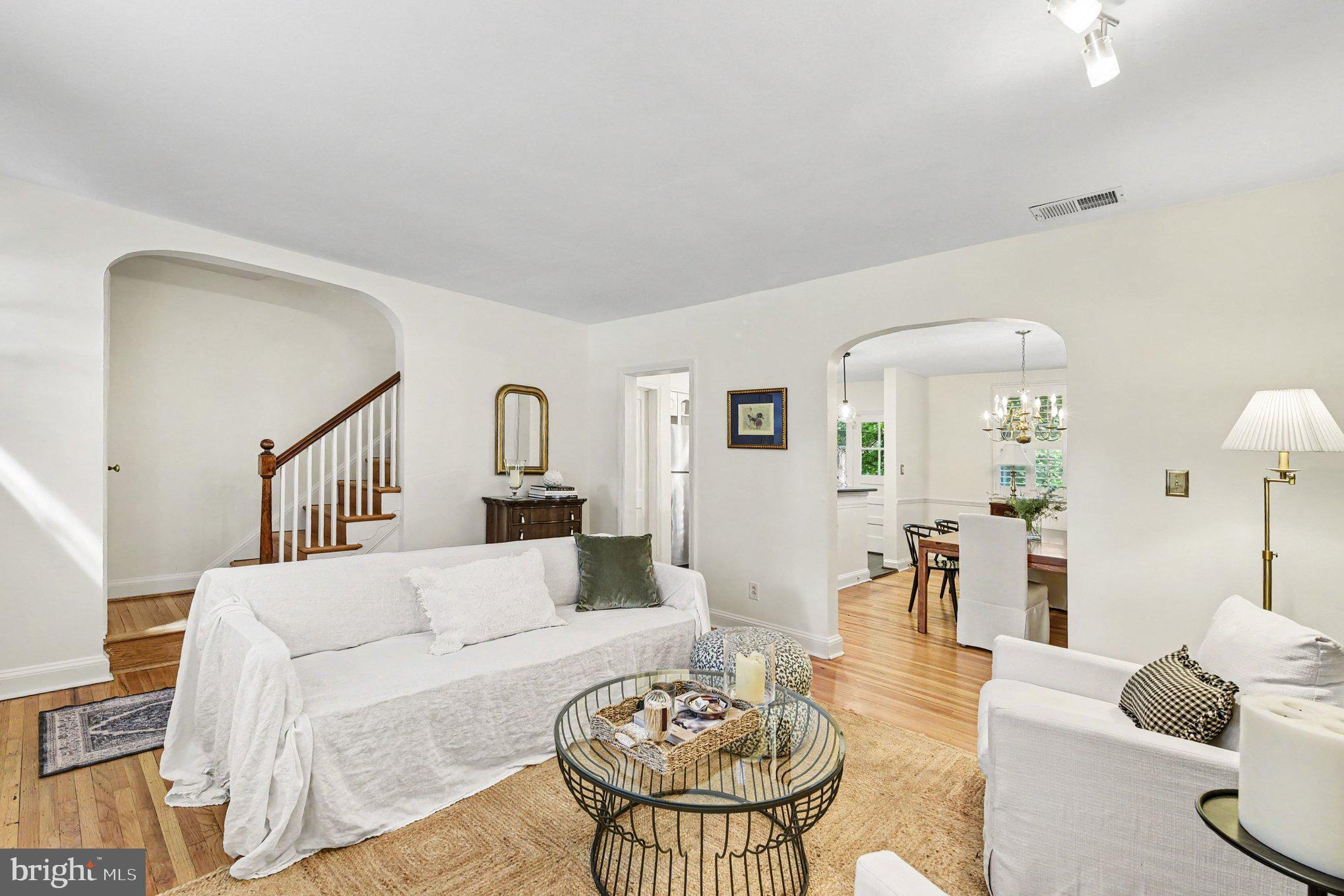 92 Murdock Road Baltimore, MD 21212 - Photo 6 of 27 Gallery Image 6