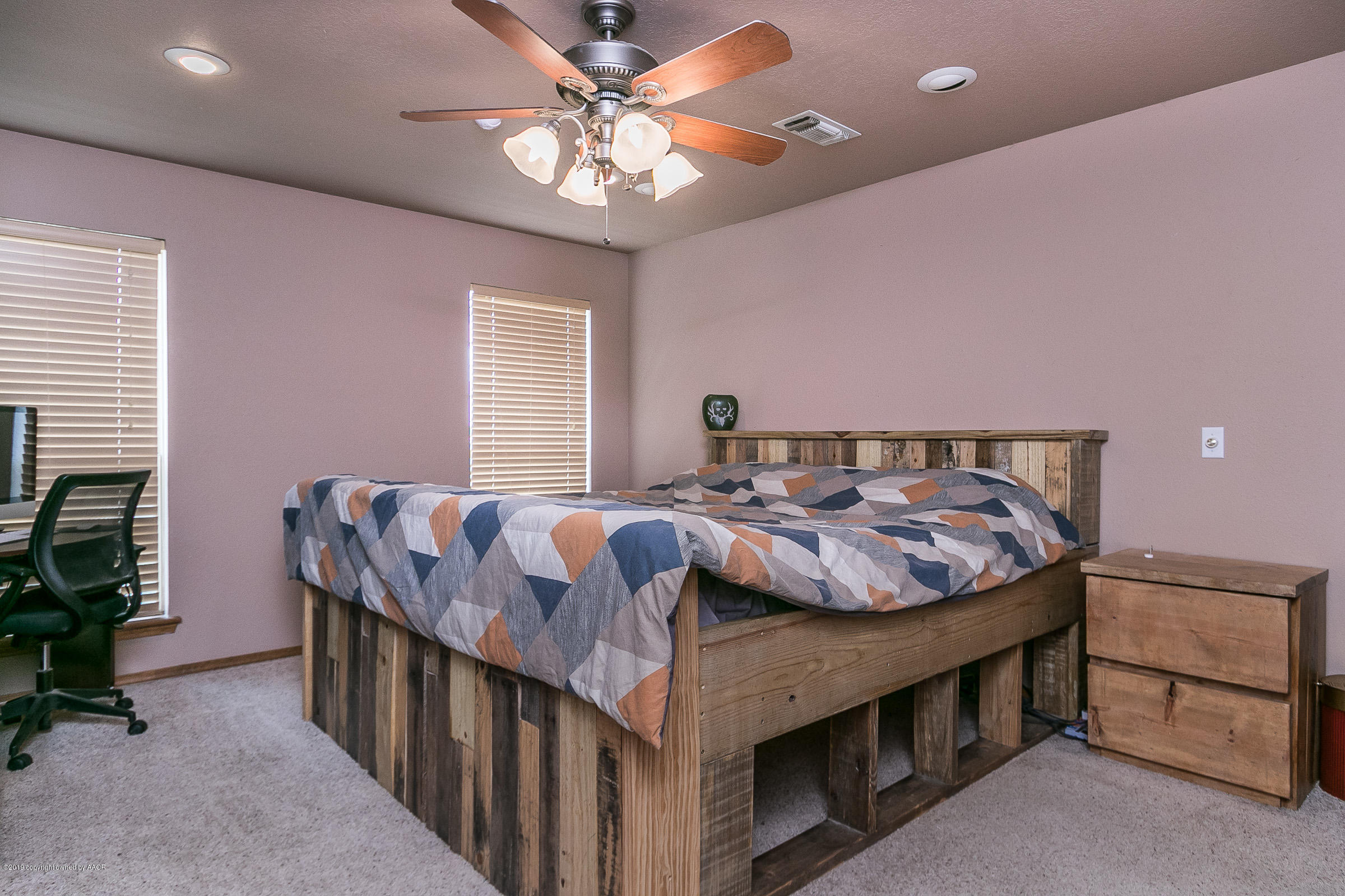 4201 Rhine Avenue Amarillo, TX 79110 - Photo 9 of 17 009_Master Bedroom
