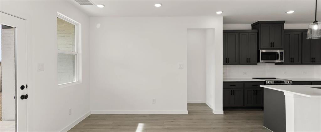 1011 Colgate Circle Princeton, TX 75407 - Photo 14 of 40 Breakfast Nook