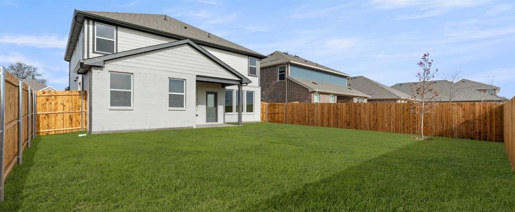 1011 Colgate Circle Princeton, TX 75407 - Photo 7 of 40 Rear Exterior Design
