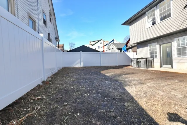 $750,000 | 236 Keer Avenue, Newark, NJ 07112