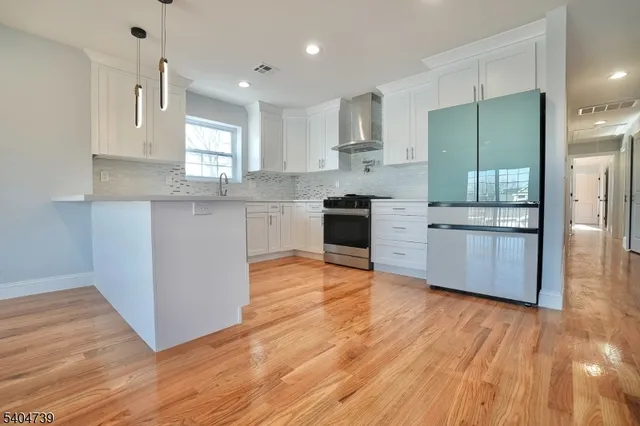 $750,000 | 236 Keer Avenue, Newark, NJ 07112