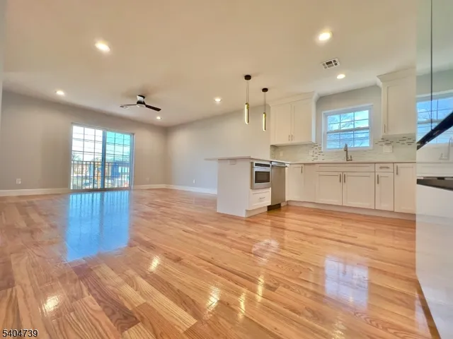 $750,000 | 236 Keer Avenue, Newark, NJ 07112