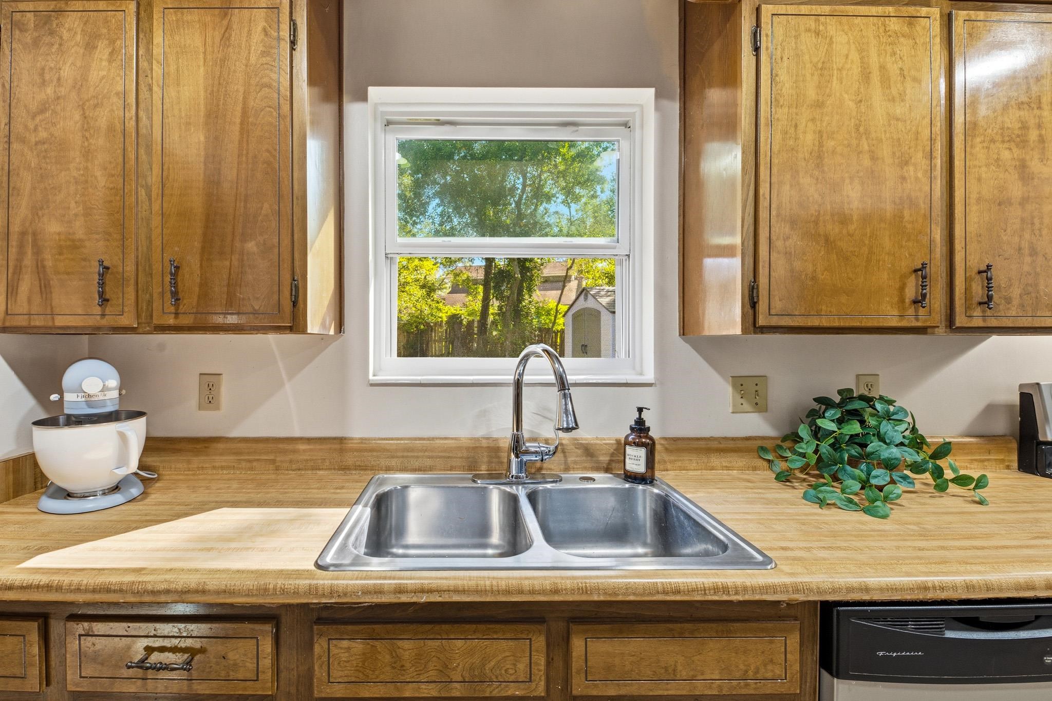 2628 Vassar Road Tallahassee, FL 32309 - Photo 43 of 57