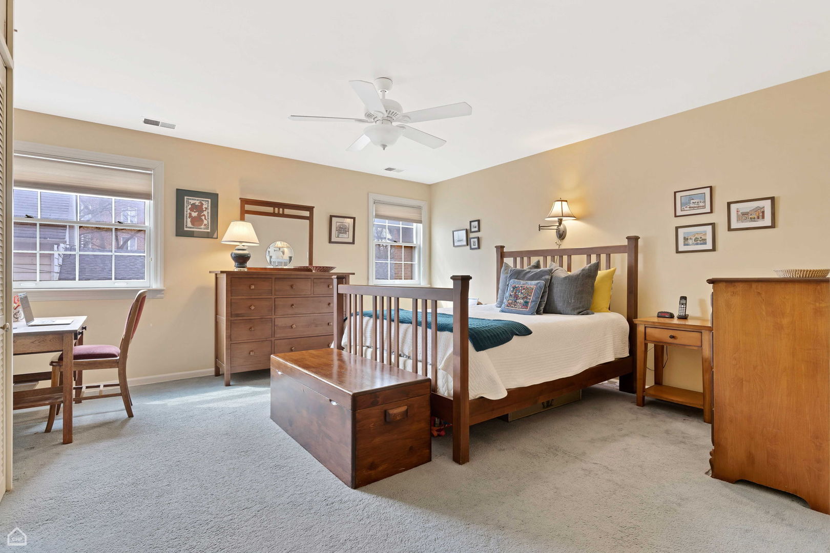 2425 Central Street, Unit 2D Evanston, IL 60201 - Photo 15 of 18 Gallery Image 15