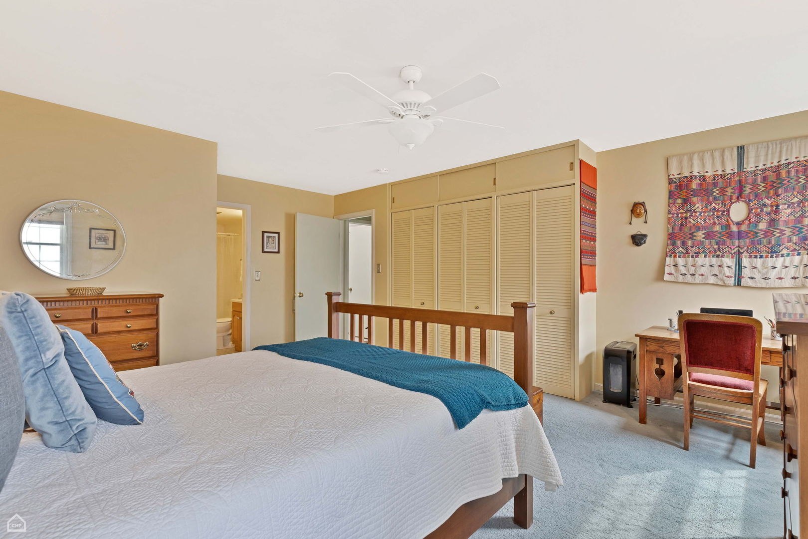 2425 Central Street, Unit 2D Evanston, IL 60201 - Photo 16 of 18 Gallery Image 16