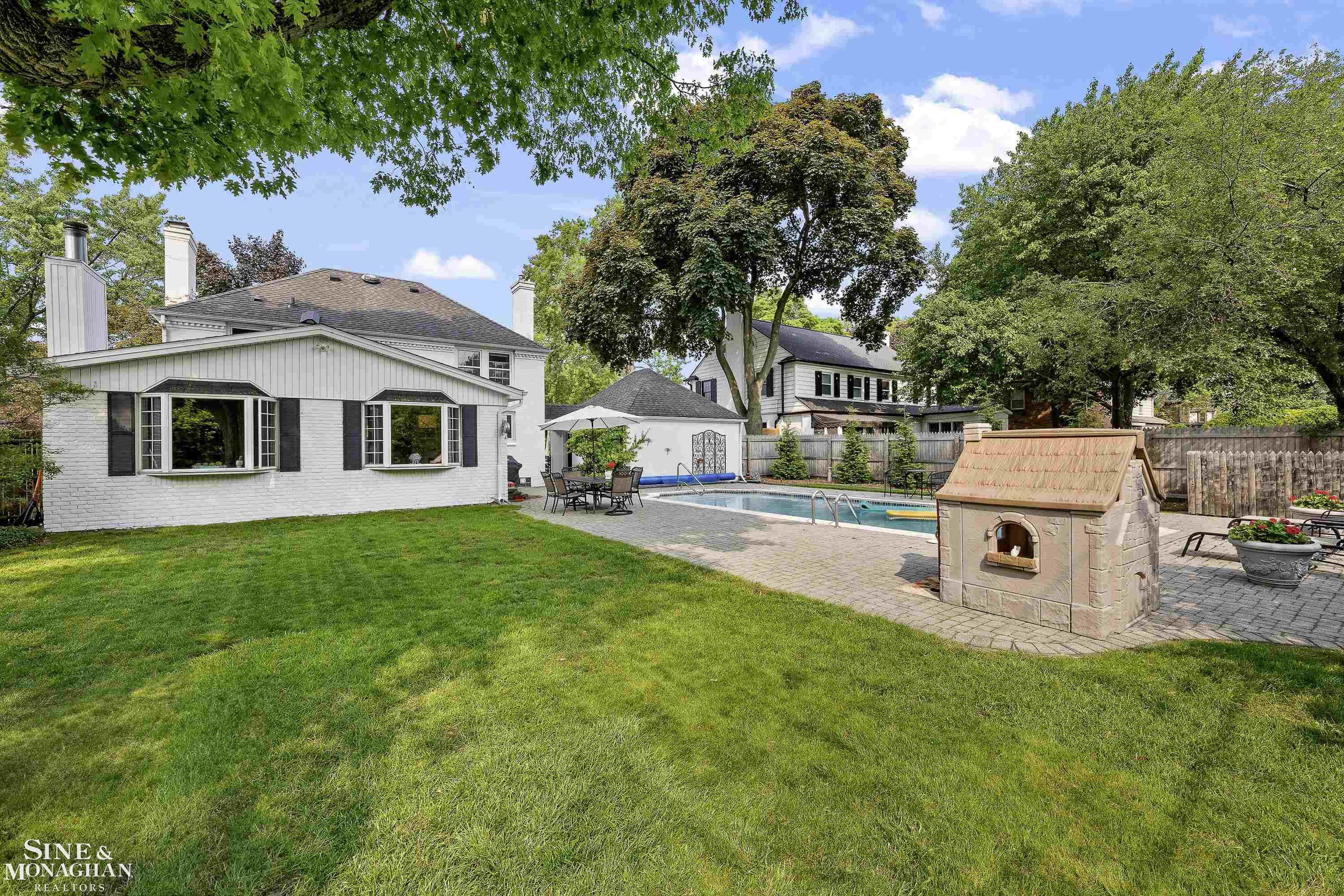 644 Pemberton Road Grosse Pointe Park, MI 48230 - Photo 32 of 43