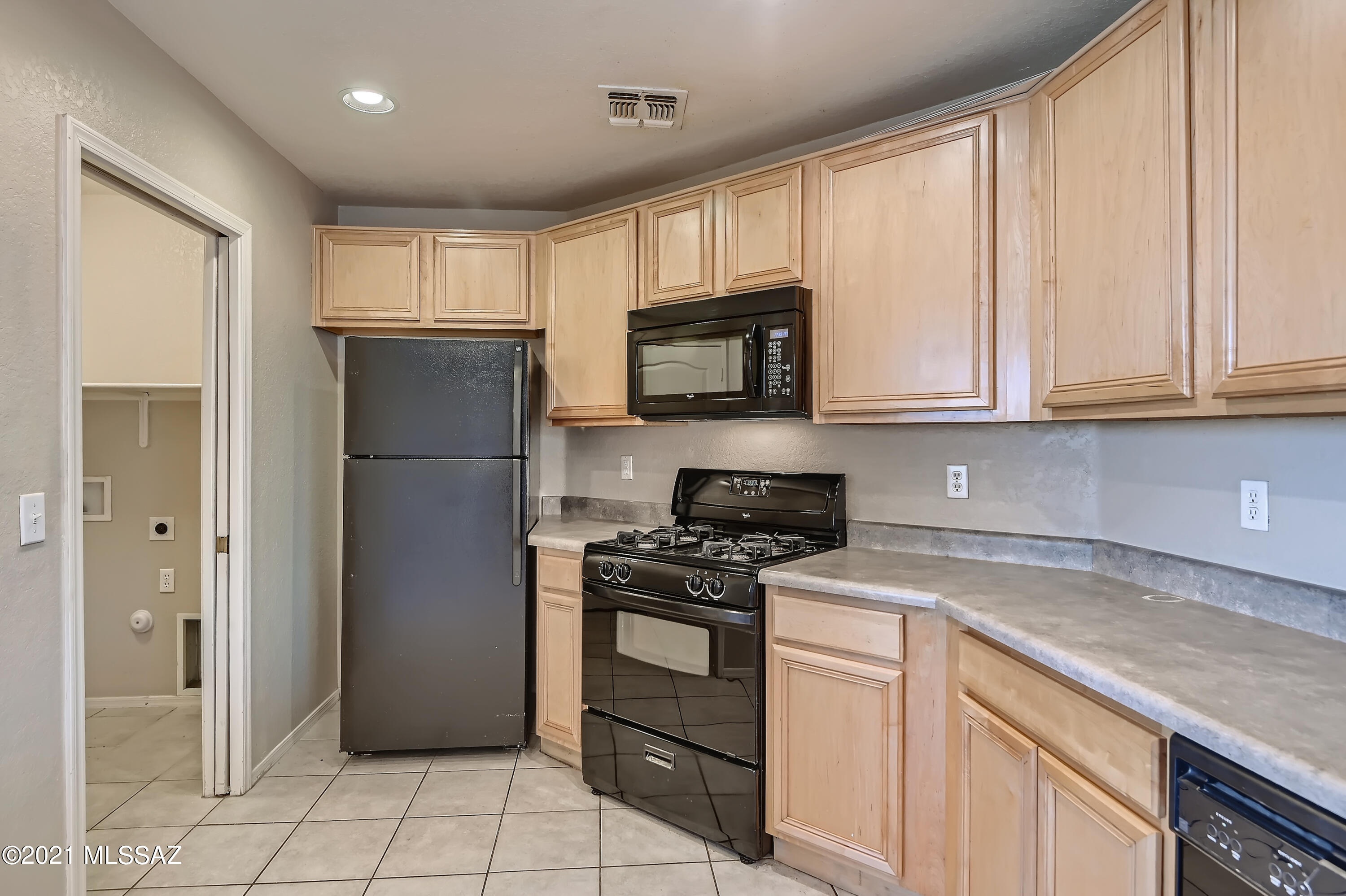 506 East Greg Rock Road Vail, AZ 85641 - Photo 10 of 33 Gallery Image 10