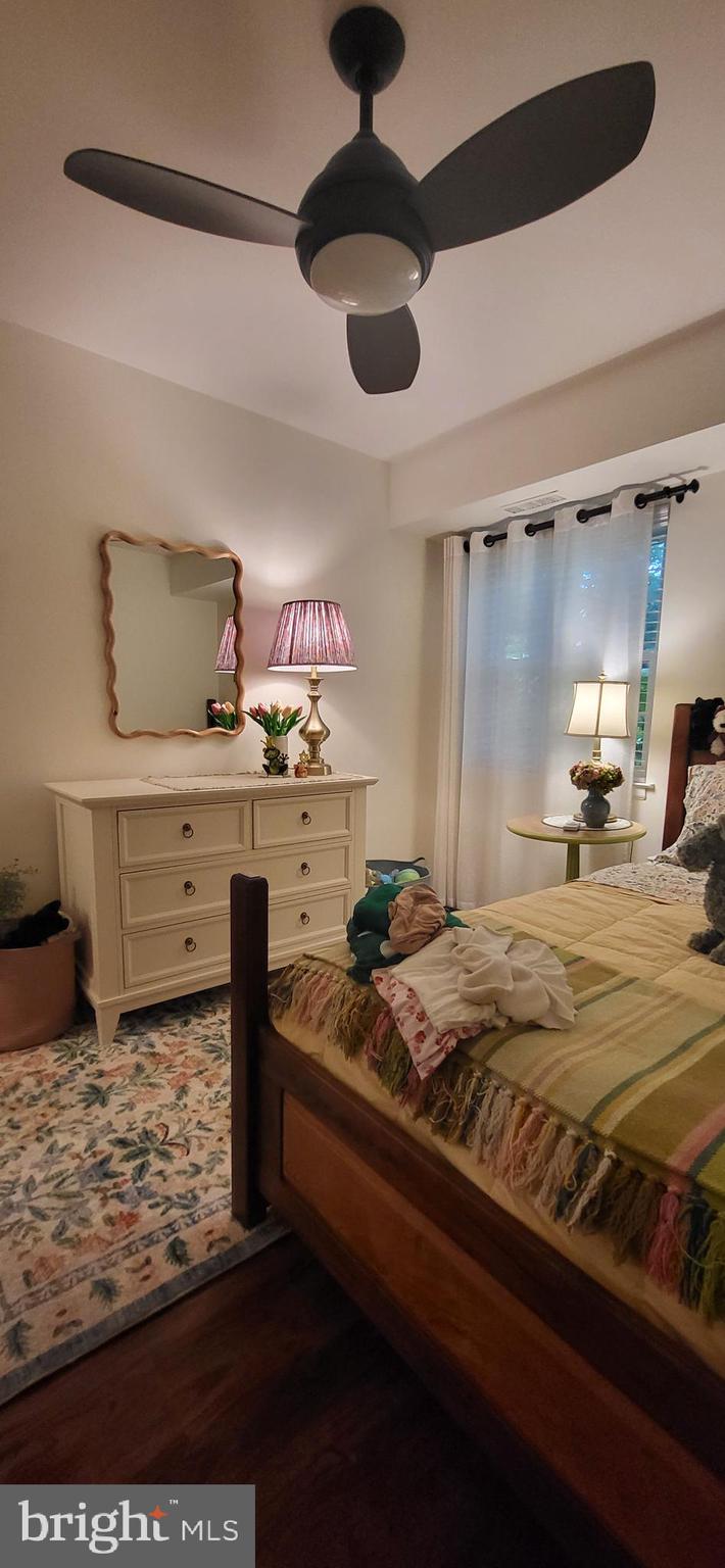 5806 Cove Landing Road, Unit 101 Burke, VA 22015 - Photo 71 of 92 Gallery Image 71