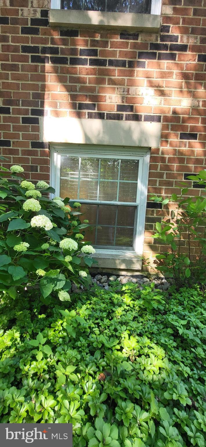 5806 Cove Landing Road, Unit 101 Burke, VA 22015 - Photo 74 of 92 Gallery Image 74