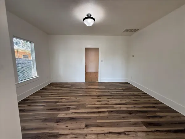 $1,695 | 3142 South 2nd Street, Abilene, TX 79605