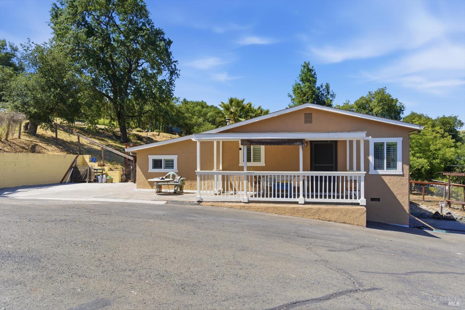 4314 Sonoma Mountain Road Santa Rosa, CA 95404 - Photo 3 of 30