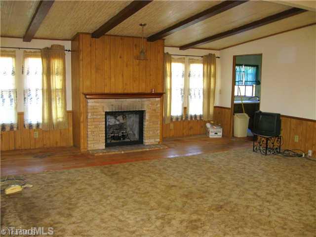 449 Albert Road Stokesdale, NC 27357 - Photo 7 of 16 Living Room.