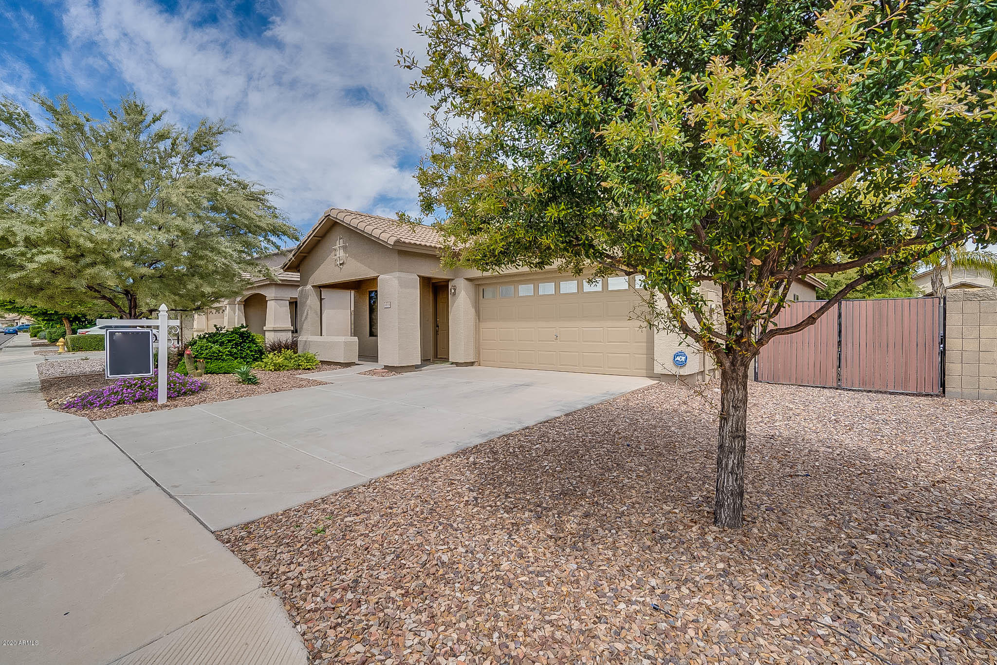 14534 West Hearn Road Surprise, AZ 85379 - Photo 3 of 49 Hearn-4