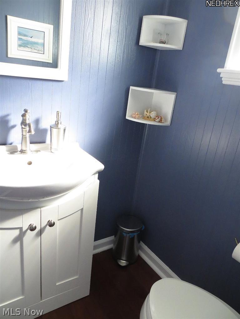 2429 Canterbury Road Cleveland Heights, OH 44118 - Photo 9 of 25