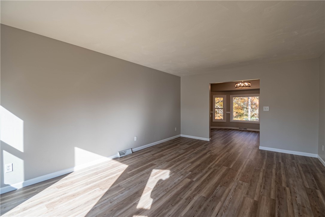 2517 Burgener Drive Decatur, IL 62521 - Photo 6 of 38