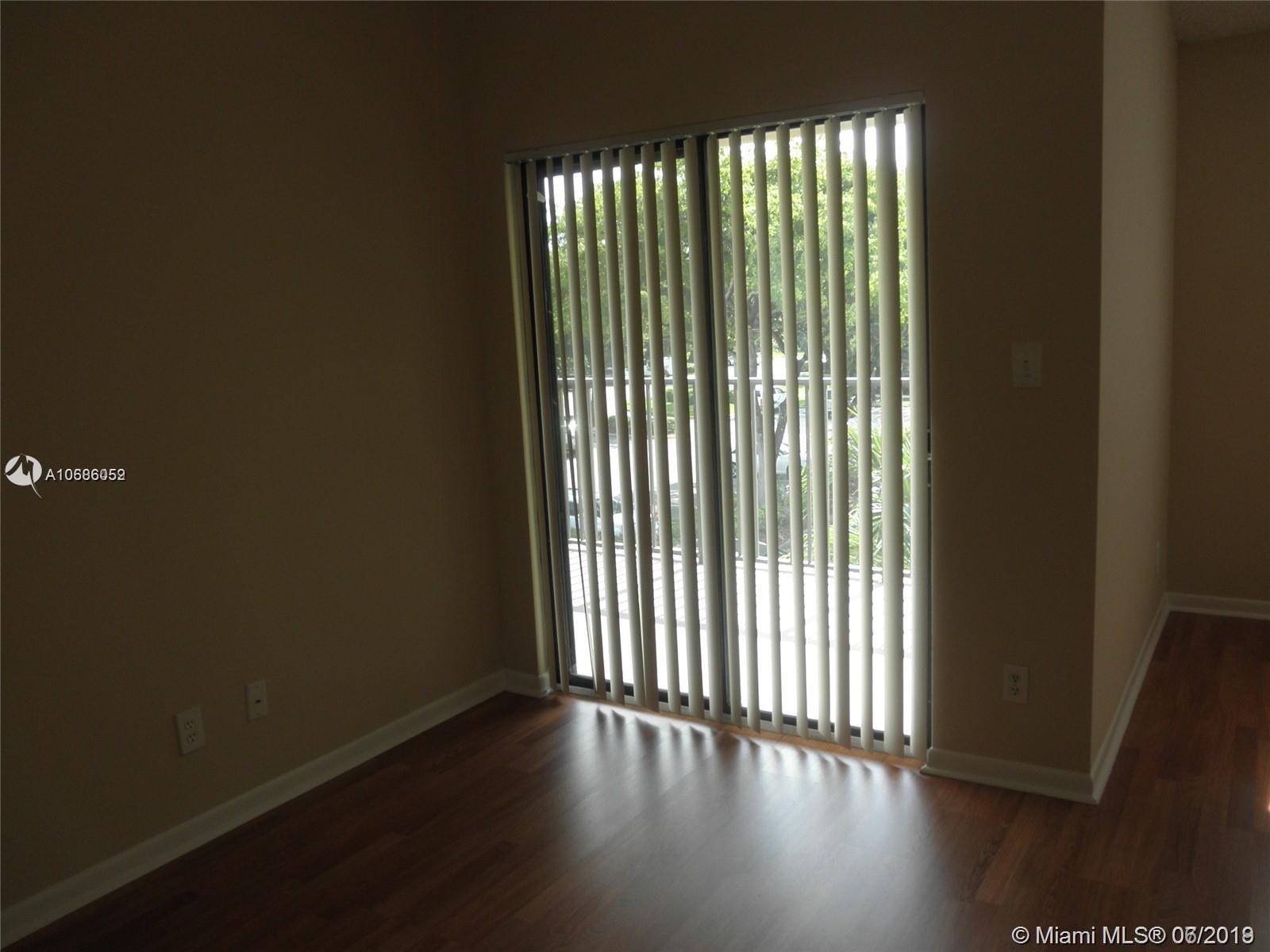 610 South Park Road, Unit 341 Hollywood, FL 33021 - Photo 4 of 30 Gallery Image 4