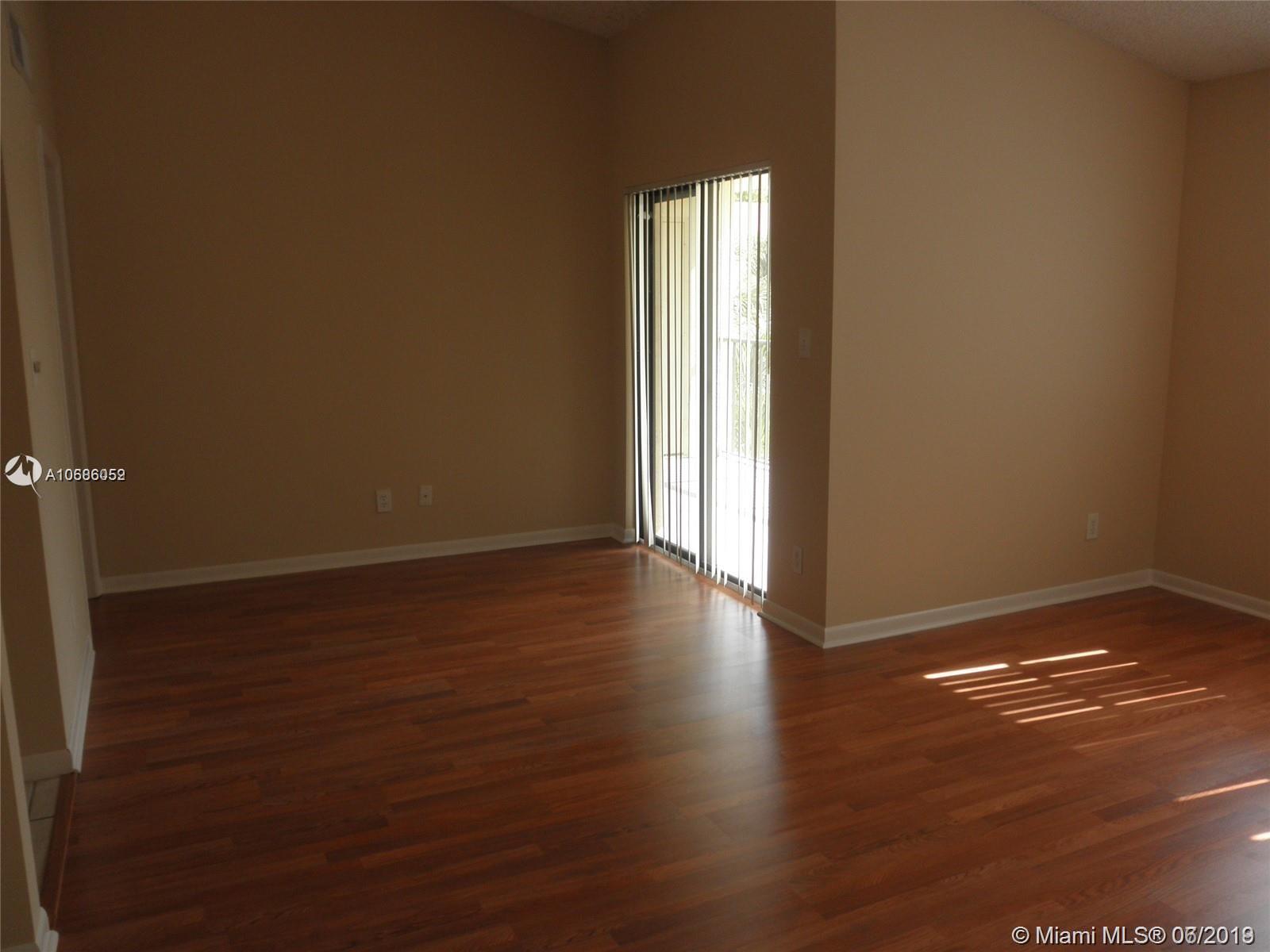 610 South Park Road, Unit 341 Hollywood, FL 33021 - Photo 8 of 30 Gallery Image 8