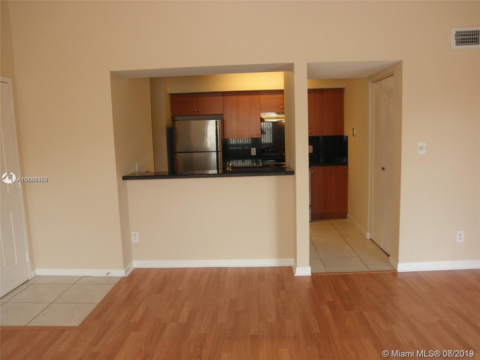 610 South Park Road, Unit 341 Hollywood, FL 33021 - Photo 10 of 30 Gallery Image 10