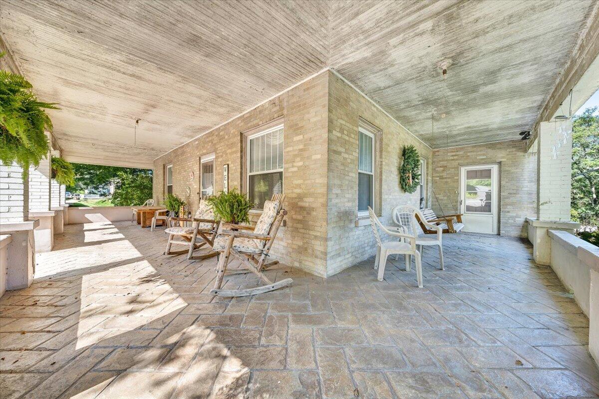 535 Boyd Street Buchanan, VA 24066 - Photo 37 of 58 37-MIB00048