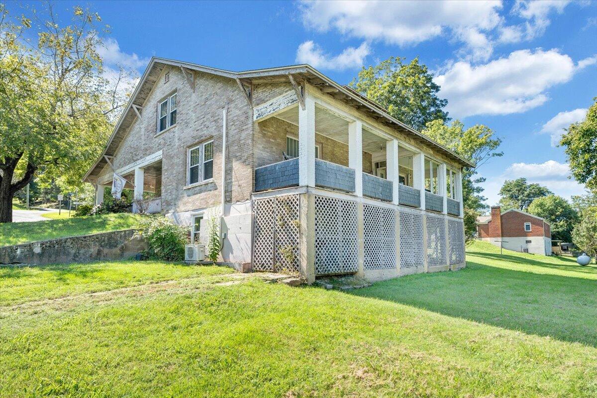 535 Boyd Street Buchanan, VA 24066 - Photo 49 of 58 49-MIB00111