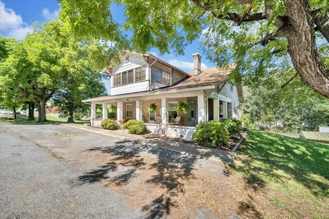 $313,000 | 535 Boyd Street, Buchanan, VA 24066
