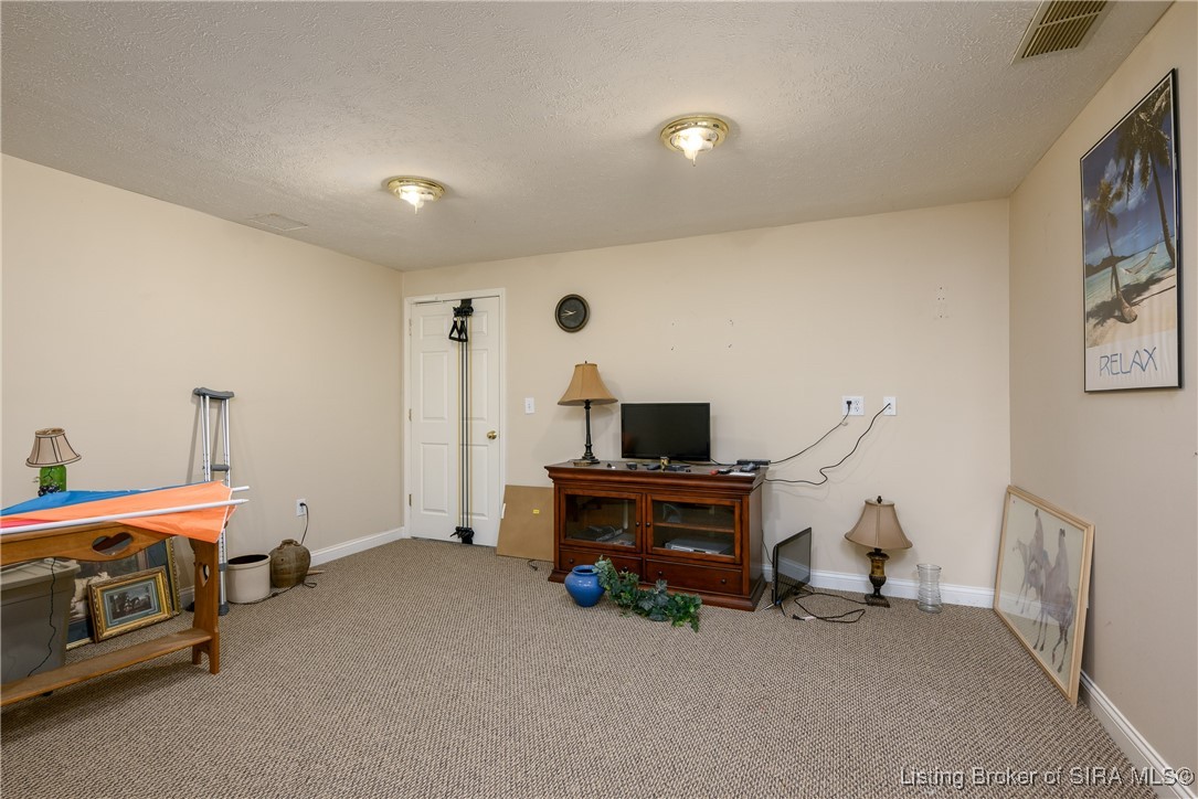 2900 Walker Road Northeast Corydon, IN 47112 - Photo 41 of 76