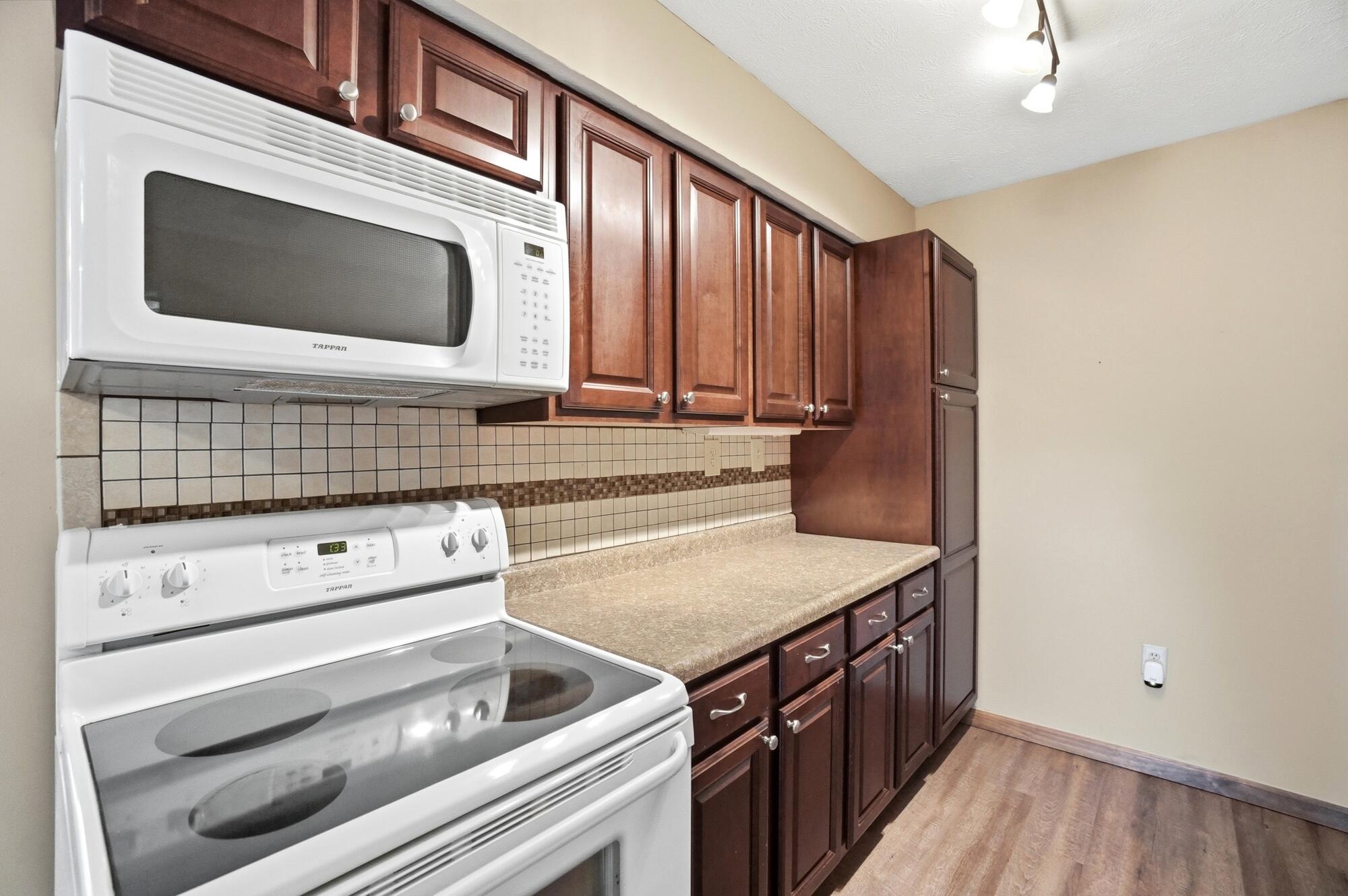 1700 West Sparrow Road Springfield, OH 45502 - Photo 20 of 62 099